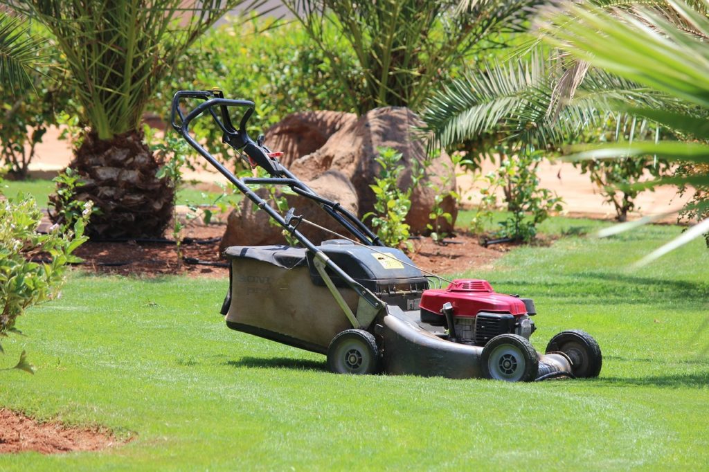 how to charge a lawn mower battery 